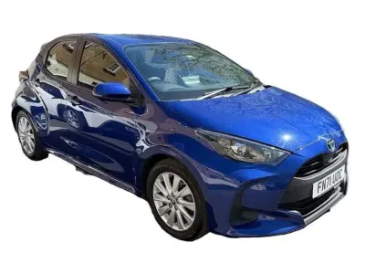 Used Toyota Yaris Hybrid 116 HP (85 kW) 2021 Blue Hatchback