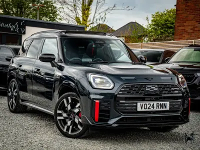 Begagnad Mini John Cooper Works 2024 Grå Halvkombi