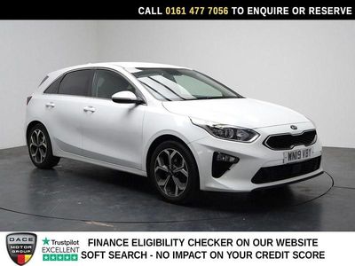 Used Kia Ceed 118 HP (86 kW) 2019 White Hatchback