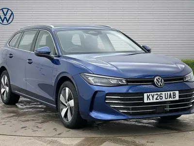 New VW Passat Life 204 HP (150 kW) 2026 Blue Estate