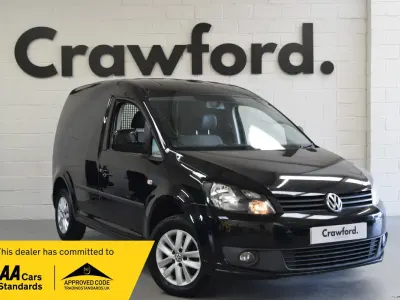 Usado VW Caddy Highline 102 HP (75 kW) 2015 Preto Monovolume