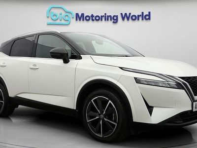 White Used 2022 Nissan Qashqai Tekna SUV | £16,300 (A bit pricey)