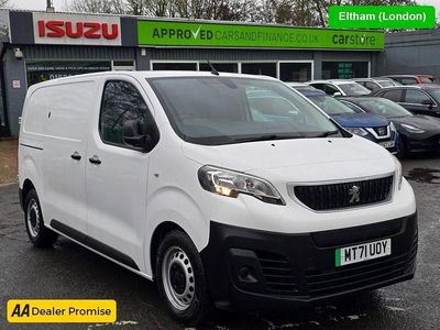 Used Peugeot e-Expert 100 kW (136 HP) 2021 White Van