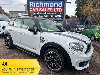 White Used 2018 Mini Cooper Countryman SUV | £9,995 (A bit pricey)
