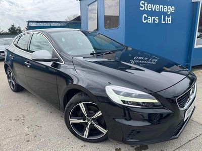 Used Volvo V40 R-Design 122 HP (89 kW) 2018 Black Hatchback