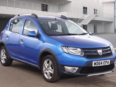 Used Dacia Sandero Lauréate 2015 Blue Hatchback