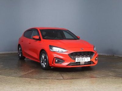 Used Ford Focus ST-Line 125 HP (91 kW) 2019 Silver Hatchback