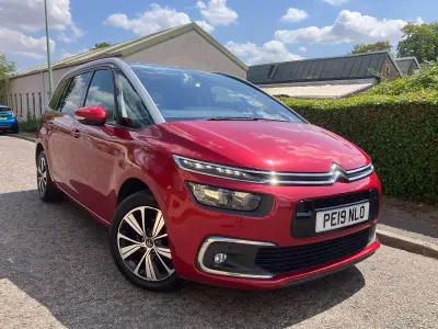 Used Citroën Grand C4 Picasso Flair 130 HP (95 kW) 2019 Red MPV