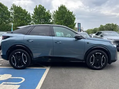 Używany Peugeot e-3008