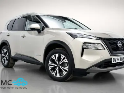 Used Nissan X-Trail N-Connecta 213 HP (156 kW) 2024 Silver SUV