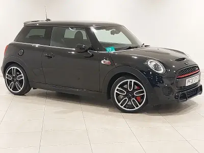 Used Mini John Cooper Works 231 HP (169 kW) 2020 Black Hatchback