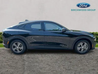 Used Ford Mustang Extended Range 294 HP (216 kW) 2022 Black Estate