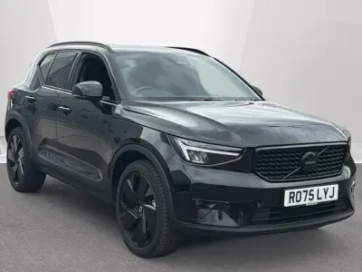 Used Volvo XC40 Plus 197 HP (144 kW) 2025 Black SUV