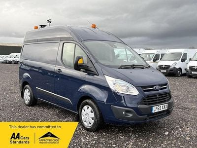 Used Ford Transit Custom Trend 123 HP (90 kW) 2015 Multicoloured Van