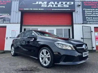 Used Mercedes A180 116 HP (85 kW) 2016 Black Hatchback