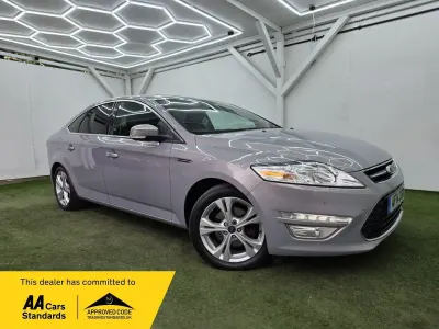 Usado Ford Mondeo Business Edition 2014 Prateado Citadino