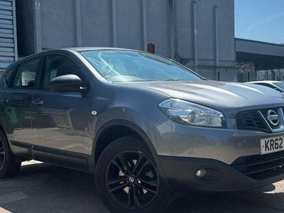 Used Nissan Qashqai Acenta 117 HP (86 kW) 2013 Grey SUV