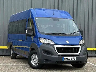 Used Peugeot Boxer Premium 130 HP (95 kW) 2017 Blue Van