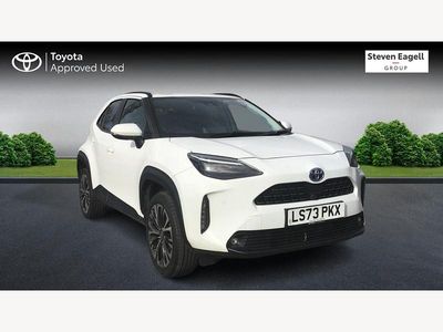 Used Toyota Yaris Hybrid 116 HP (85 kW) 2023 White Hatchback