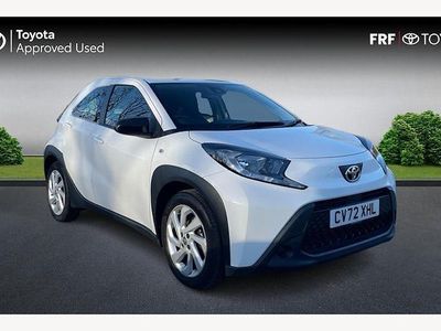Used Toyota Aygo X PURE 72 HP (52 kW) 2025 SUV