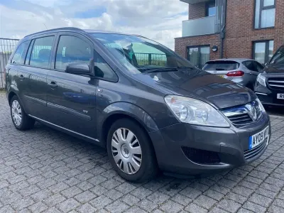 Używany Vauxhall Zafira 115 KM (84 kW) 2009 Szary Minivan