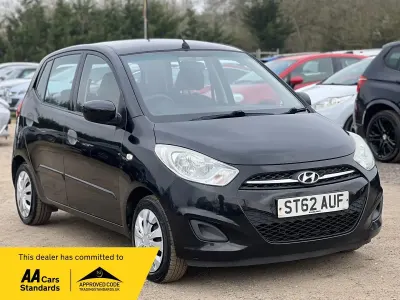 Usado Hyundai i10 Classic 86 HP (63 kW) 2012 Preto Citadino