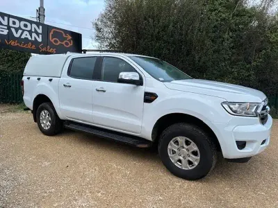 Używany Ford Ranger XLT 170 KM (125 kW) 2022 Biały Pickup