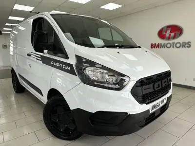 Used Ford Transit Custom 105 HP (77 kW) 2019 White Van