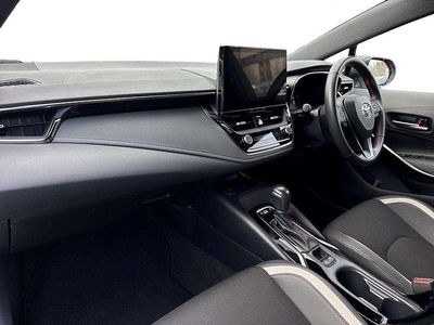 Used Toyota Corolla Sport 138 HP (101 kW) 2023 White Hatchback