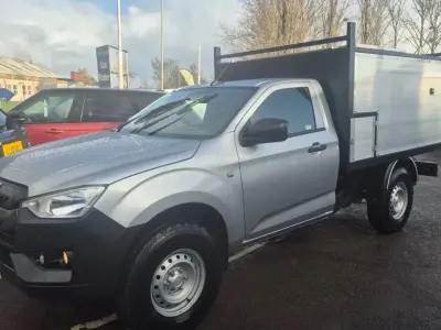 Usado Isuzu D-Max 163 HP (119 kW) 2021 Prateado Pickup