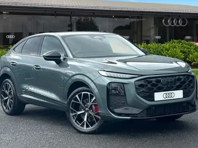 New Audi Q3 Sportback Advanced 150 HP (110 kW) 2026 Green SUV