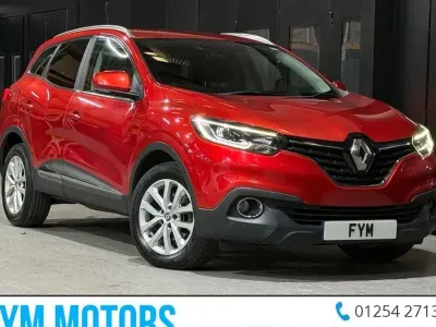 Used Renault Kadjar Dynamique 110 HP (80 kW) 2016 Red SUV