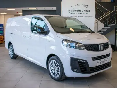 Usado Fiat Scudo S 100 HP (73 kW) 2023 Branco Van
