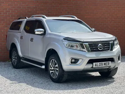 Used Nissan Navara Tekna 2018 Silver Pickup
