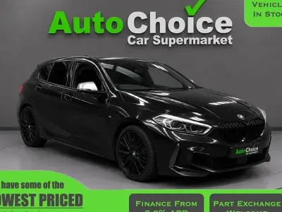 Używany BMW M135 Comfort Edition 2023 Czarny Hatchback