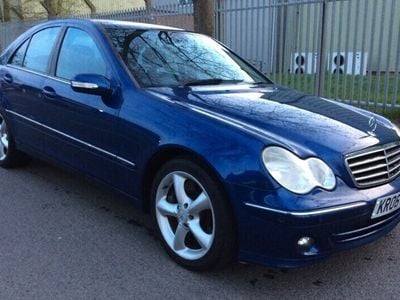 Blue Used 2006 Mercedes C320 Avantgarde Sedan | £2,695