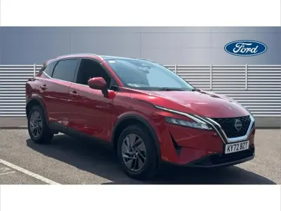 Usado Nissan Qashqai Acenta Premium 138 CV (101 kW) 2023 Rojo SUV