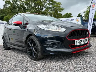 Używany Ford Fiesta Zetec 140 KM (102 kW) 2016 Czarny Hatchback