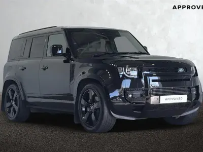 Usado Land Rover Defender HSE Dynamic 350 HP (257 kW) 2024 Preto SUV