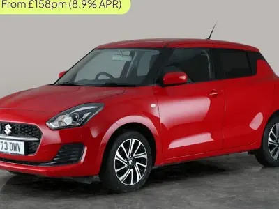 Używany Suzuki Swift SZ-L 83 KM (61 kW) 2023 Czerwony Hatchback