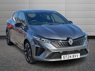 Używany Renault Clio V 143 KM (105 kW) 2024 Szary Hatchback