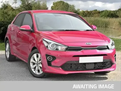 Used Kia Rio 117 HP (86 kW) 2023 Red Hatchback