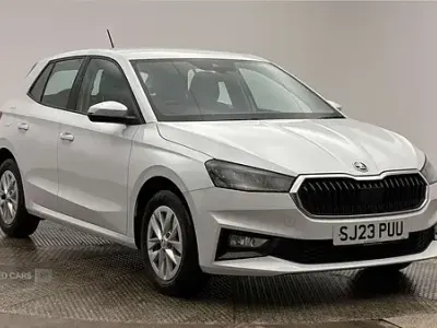 Used Skoda Fabia Comfort 2023 White Hatchback