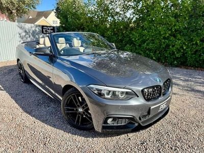 BMW 225