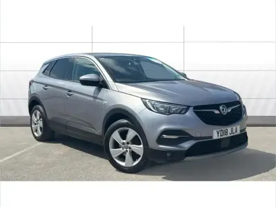 Used Vauxhall Grandland X Sport 120 HP (88 kW) 2018 Grey SUV