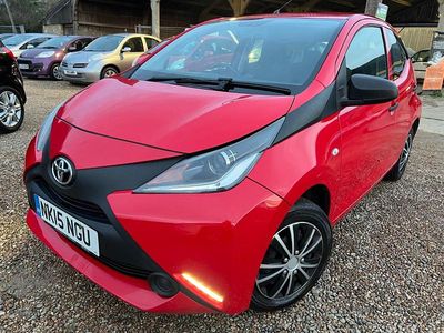 Red Used 2015 Toyota Aygo Hatchback | £3,799 (Fair price)
