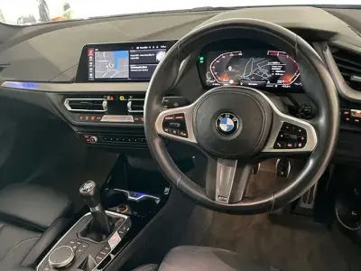 Begagnad BMW 218 M Sport 136 HK (100 kW) 2021 Blå Sedan