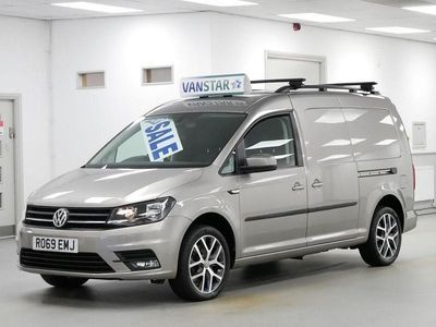 Used VW Caddy Maxi Highline 150 HP (110 kW) 2020 Beige MPV