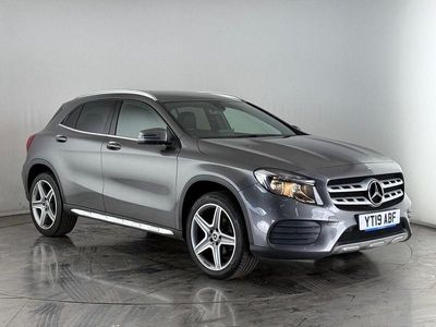 Mercedes GLA200