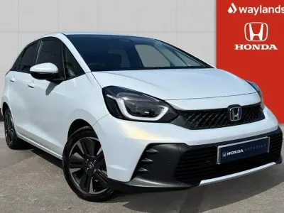 Used Honda Jazz Advance 2023 White Hatchback